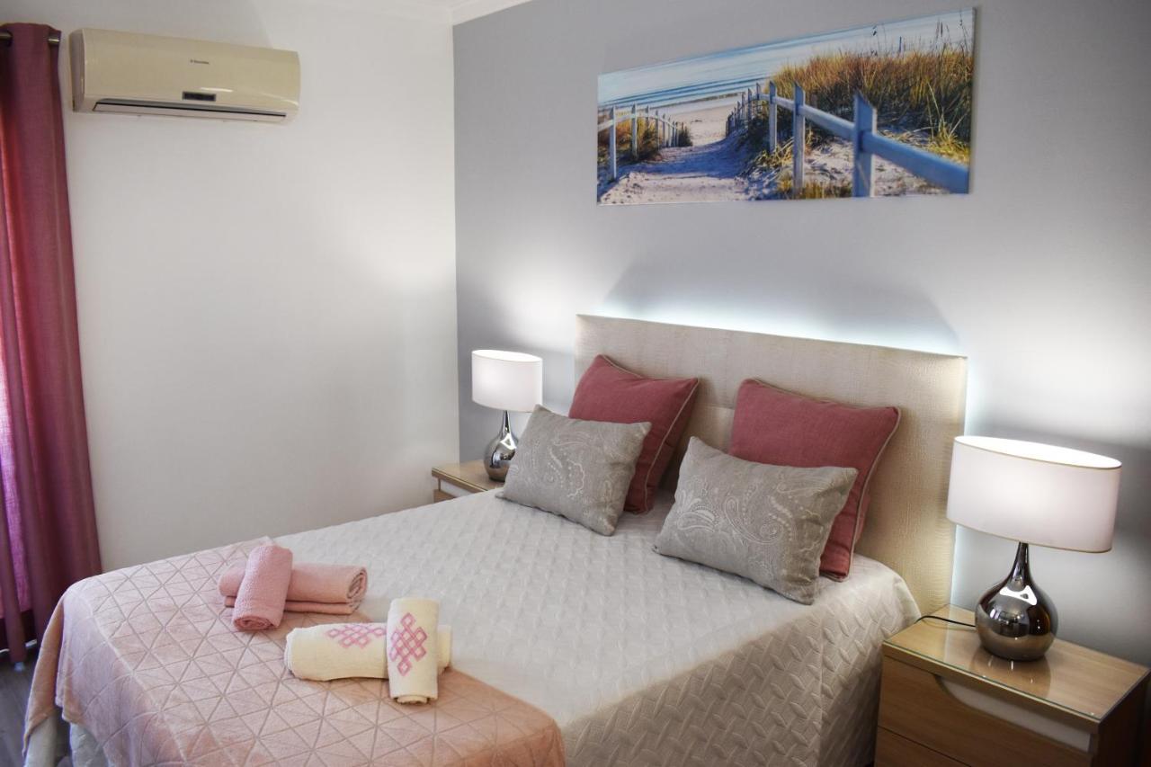 Rising Sun Apartment อัลบูเฟรา ภายนอก รูปภาพ