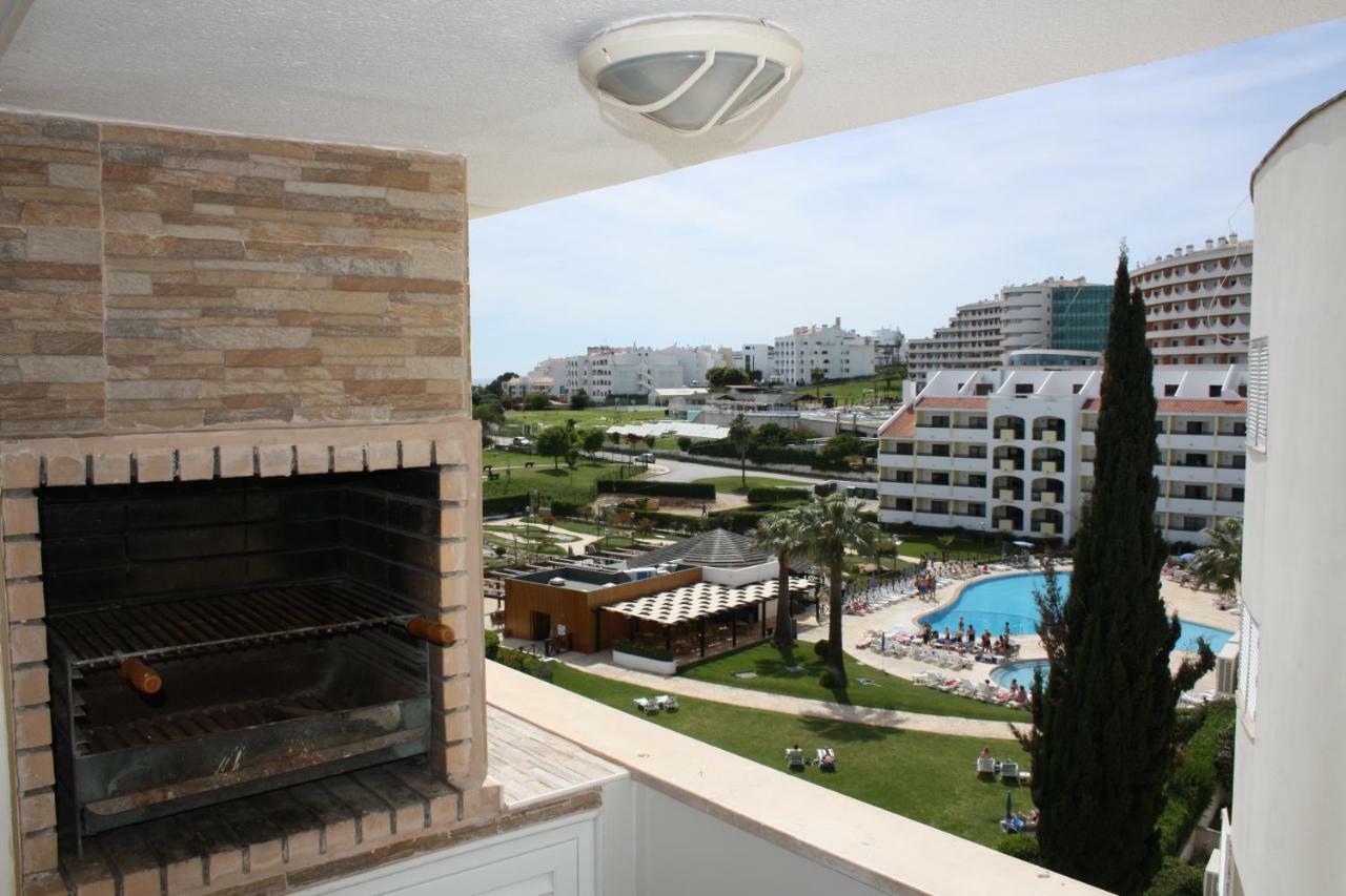 Rising Sun Apartment อัลบูเฟรา ภายนอก รูปภาพ